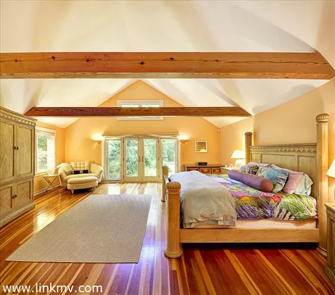 24 Black Brook Crossing West Tisbury MA 02575