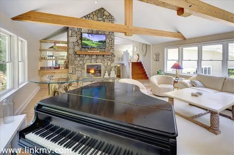 24 Black Brook Crossing West Tisbury MA 02575