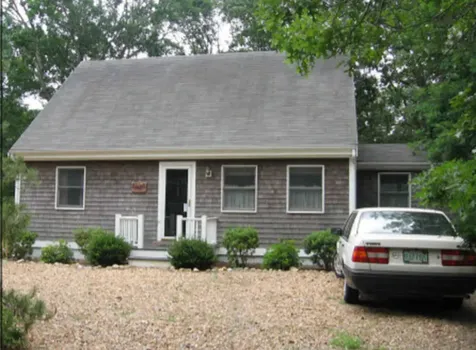 190 Bernard Circle Vineyard Haven MA 02568