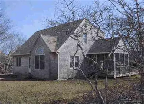 1 Dunhams Path Edgartown MA 02539