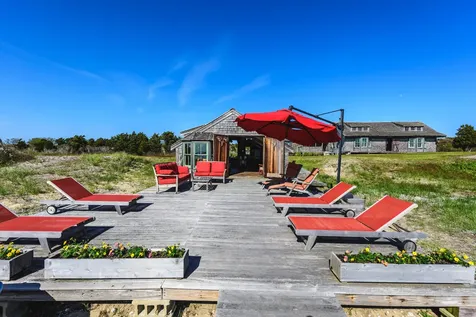 29 Road To The Gut Edgartown MA 02539