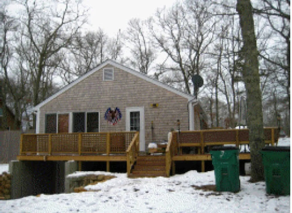 248 Edgartown Vineyard Haven Road Oak Bluffs MA 02557