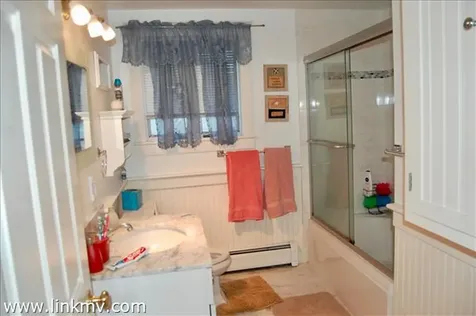 63 Netock Avenue Oak Bluffs MA 02557