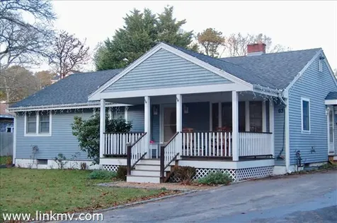 63 Netock Avenue Oak Bluffs MA 02557