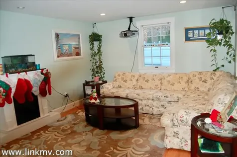 63 Netock Avenue Oak Bluffs MA 02557