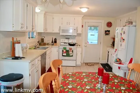 63 Netock Avenue Oak Bluffs MA 02557