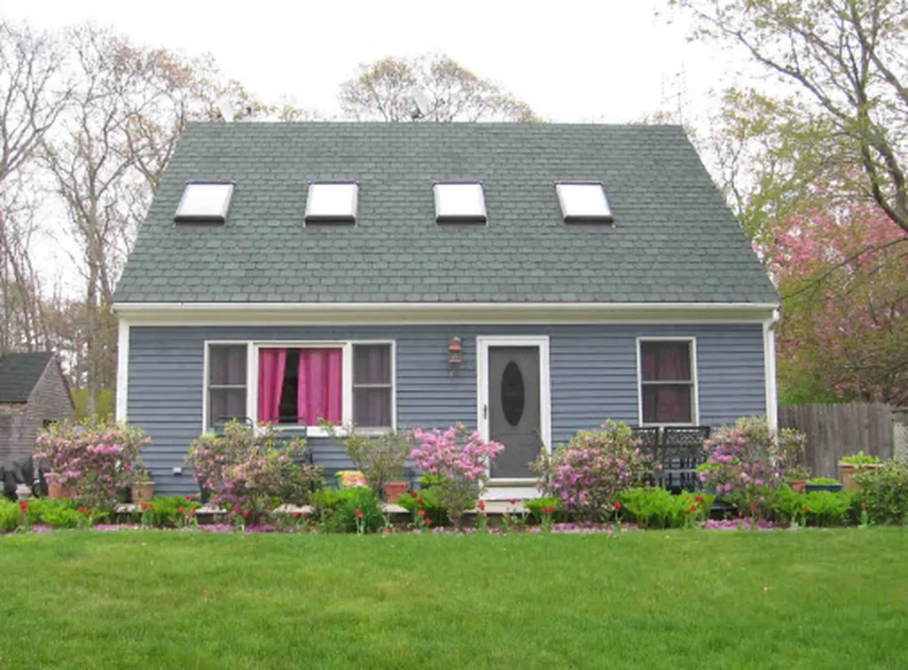41 Spring Hill Road Vineyard Haven MA 02568