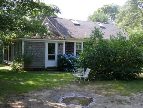 62 Claypit Road Edgartown MA 02539