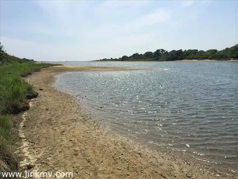 135 Middle Point Road West Tisbury MA 02575