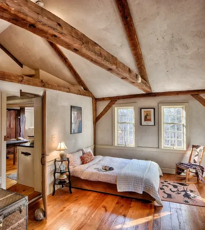 54 Mayhew Norton Road West Tisbury MA 02575