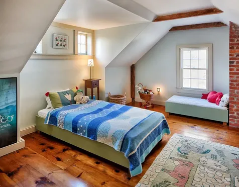 54 Mayhew Norton Road West Tisbury MA 02575