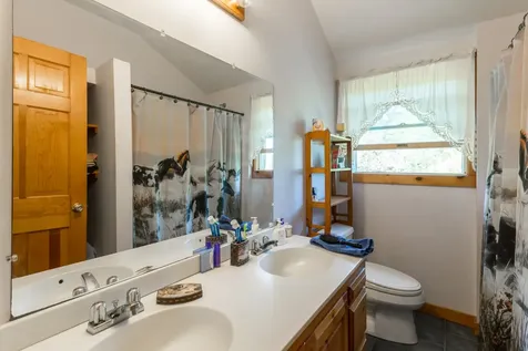 507 Barnes Road Oak Bluffs MA 02557