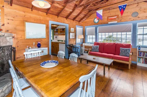 6 Armstrong Lane Edgartown MA 02539