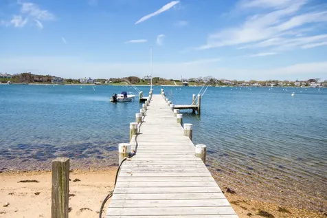 6 Armstrong Lane Edgartown MA 02539