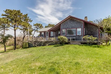 6 Armstrong Lane Edgartown MA 02539