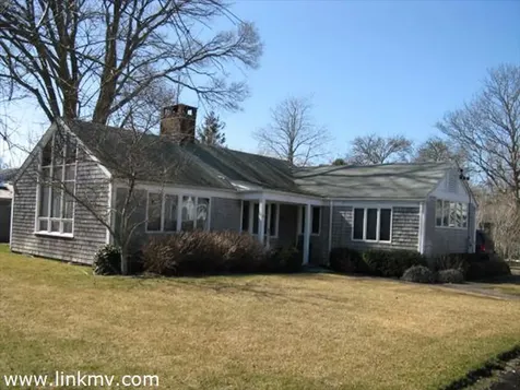 30 Mill Street Edgartown MA 02539
