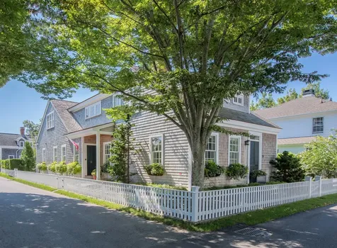49 South Summer Street Edgartown MA 02539