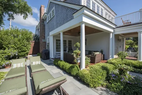 49 South Summer Street Edgartown MA 02539