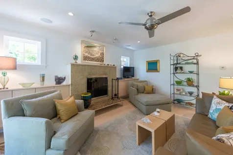 49 South Summer Street Edgartown MA 02539