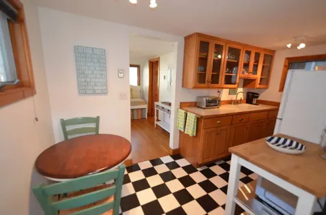 8 Rural Circle Oak Bluffs MA 02557