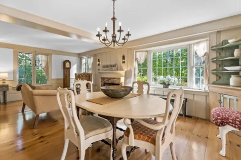 52 Marthas Road Edgartown MA 02539