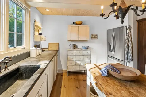 52 Marthas Road Edgartown MA 02539
