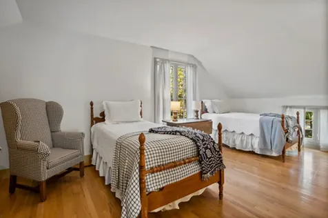 52 Marthas Road Edgartown MA 02539
