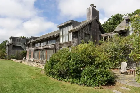 8 Oyster Pond Road Edgartown MA 02539