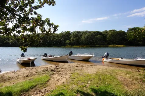 8 Oyster Pond Road Edgartown MA 02539