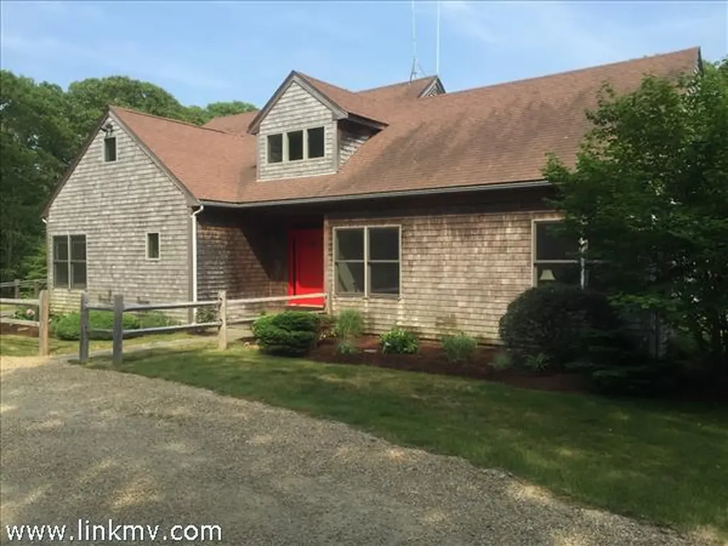 8A Clambelly Road Chilmark MA 02535