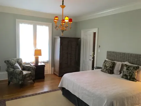 108 William Street Vineyard Haven MA 02568