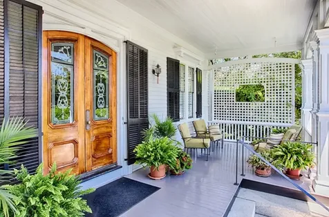 108 William Street Vineyard Haven MA 02568