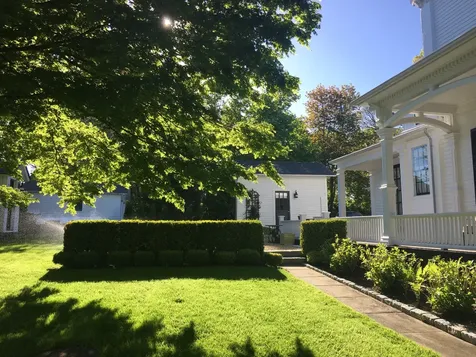 108 William Street Vineyard Haven MA 02568