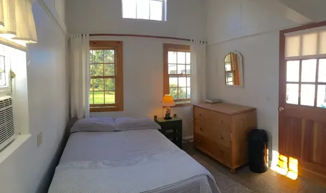 108 William Street Vineyard Haven MA 02568