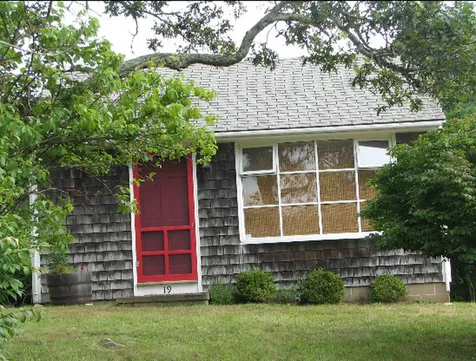 583 State Road Aquinnah MA 02535