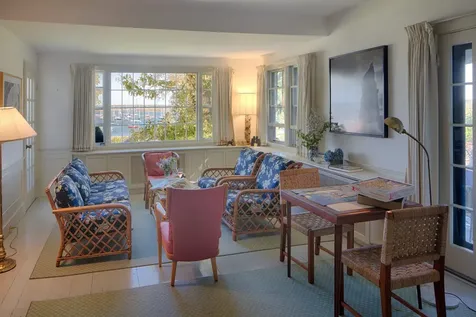 111 Main Street Vineyard Haven MA 02568