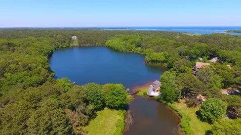 3 Sengekontacket Road Oak Bluffs MA 02557