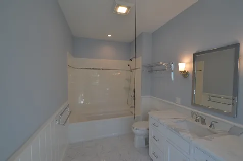 3 Sengekontacket Road Oak Bluffs MA 02557