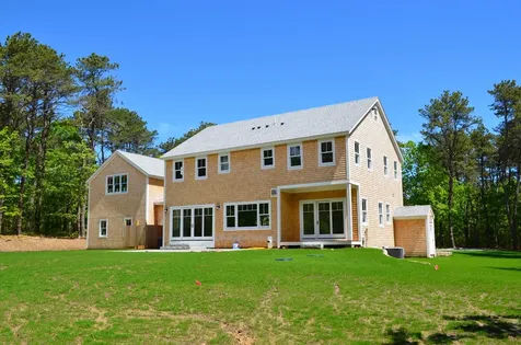 3 Sengekontacket Road Oak Bluffs MA 02557