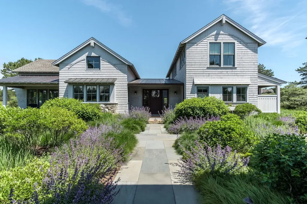 9 Mill Hill Farms Road Edgartown MA 02539