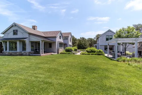 9 Mill Hill Farms Road Edgartown MA 02539