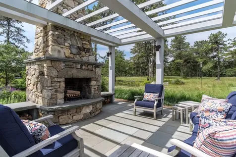 9 Mill Hill Farms Road Edgartown MA 02539