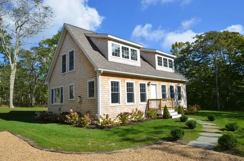 46 Border Road Vineyard Haven MA 02568