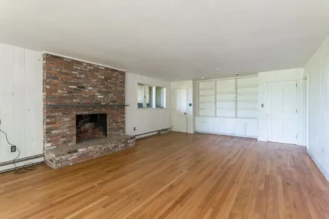 15 Moffett Way Edgartown MA 02539