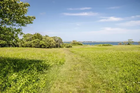 15 Moffett Way Edgartown MA 02539