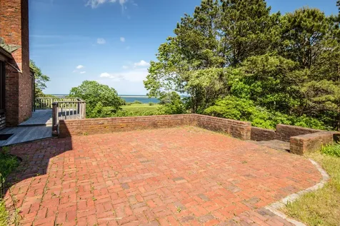 15 Moffett Way Edgartown MA 02539