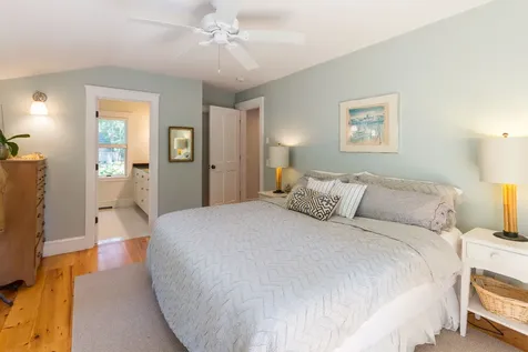 12 Fairway Drive Oak Bluffs MA 02557