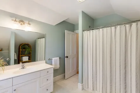 12 Fairway Drive Oak Bluffs MA 02557