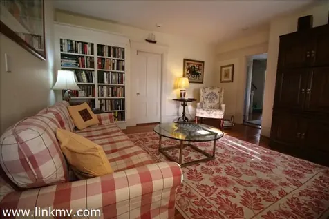40 Peases Point Way Edgartown MA 02539