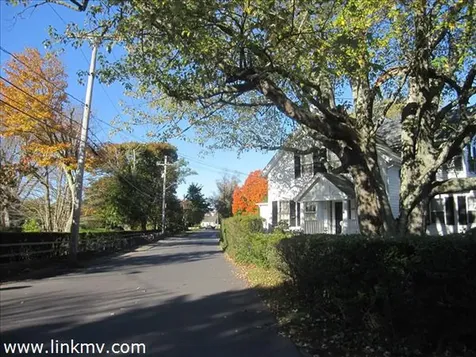 40 Peases Point Way Edgartown MA 02539